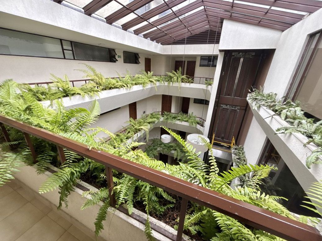 Apartamento de 2 alcobas en venta en Santa Barbara Central, Bogotá, 69 m² · foto 14 de 17