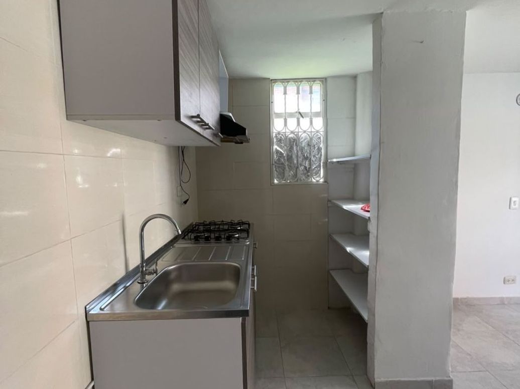 Casa de 2 alcobas en venta en Predio Caldas, Bogotá, 54 m² · foto 4 de 20