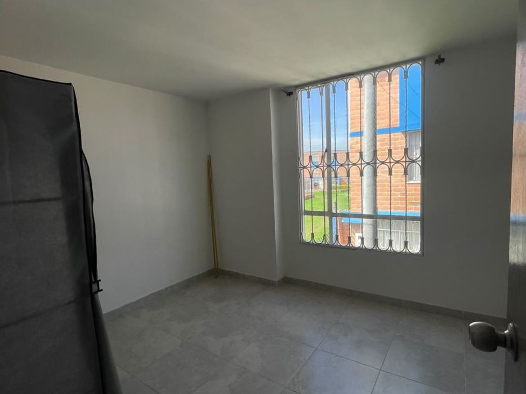 Casa de 2 alcobas en venta en Predio Caldas, Bogotá, 54 m² · foto 11 de 20