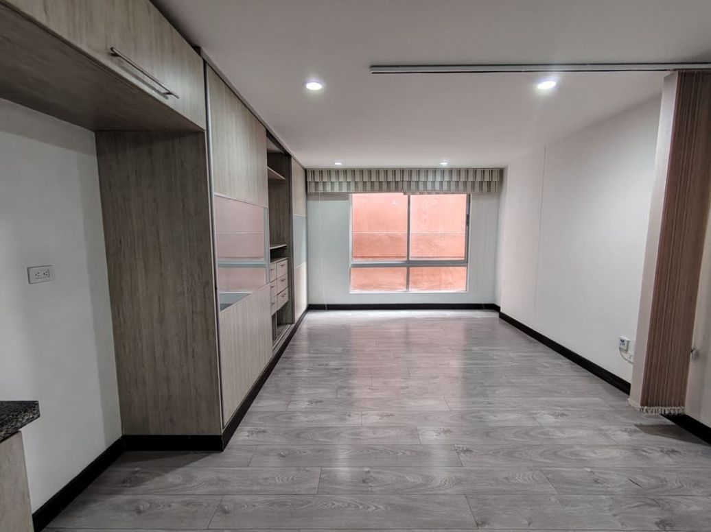 Apartamento de 1 alcoba en venta en Chapinero Central, Bogotá, 31 m² · foto 5 de 16