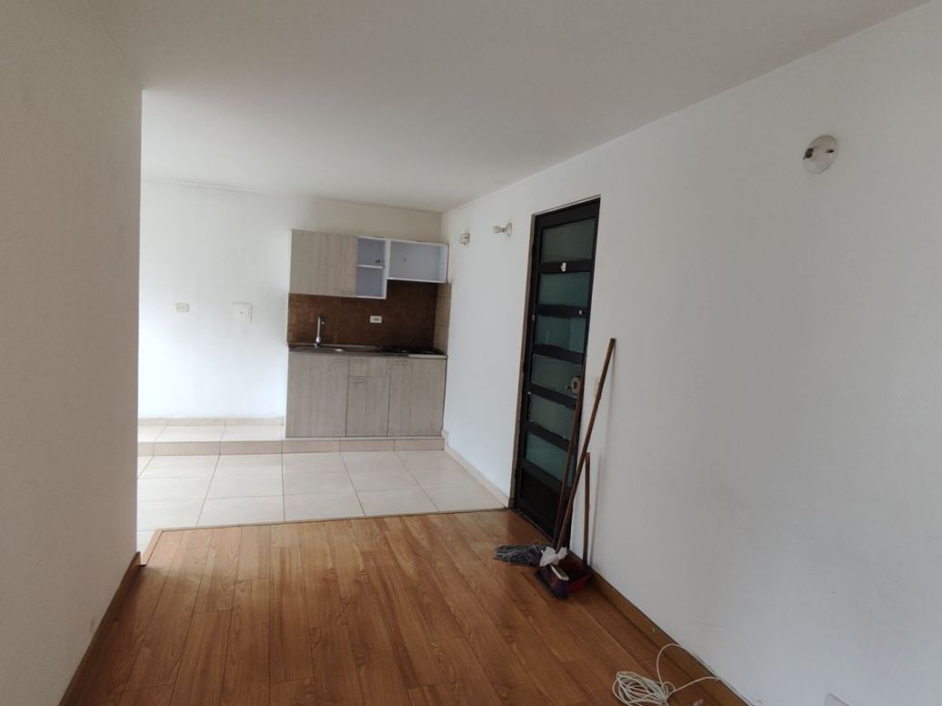 Apartamento de 2 alcobas en arriendo en El Laurel, Bogotá, 50 m² · foto 9 de 11