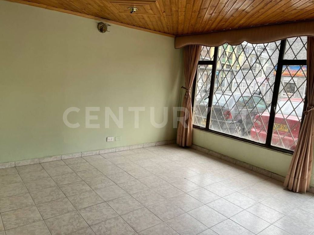 Apartamento de 4 alcobas en arriendo en Villas De Granada, Bogotá, 70 m² · foto 3 de 20