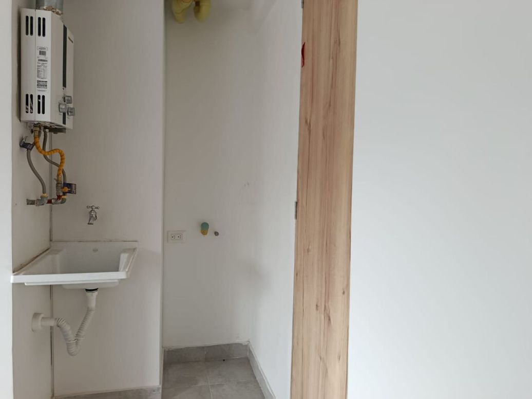 Apartaestudio en arriendo en Usatama, Bogotá, 30 m² · foto 13 de 18