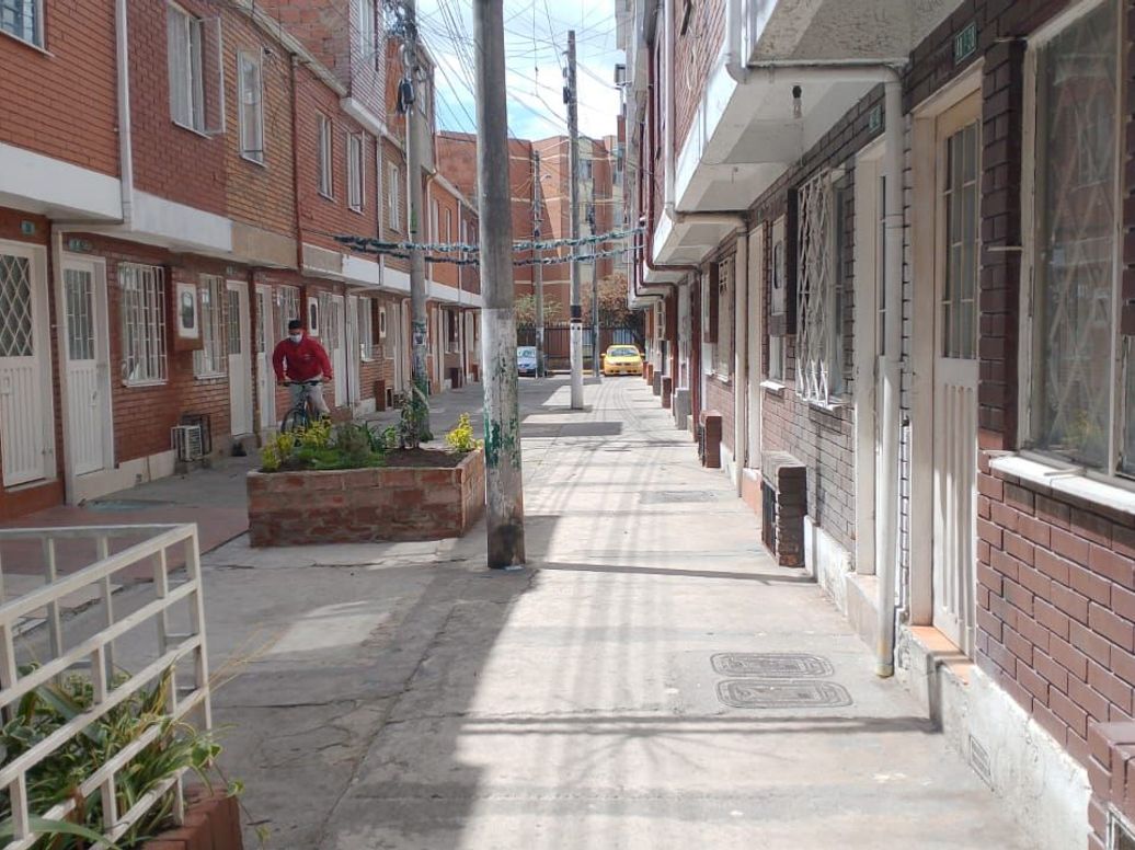 Casa de 5 alcobas en venta en Ub. Atlanta, Bogotá, 132 m² · foto 3 de 19