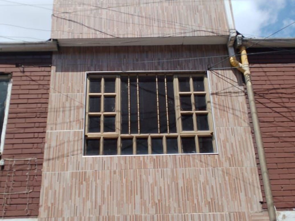 Casa de 5 alcobas en venta en Ub. Atlanta, Bogotá, 132 m² · foto 2 de 19