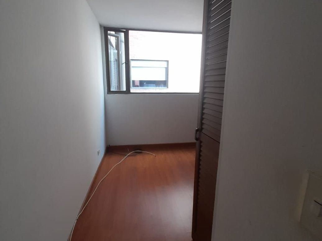 Apartamento de 2 alcobas en arriendo en Bosque Calderón, Bogotá, 67 m² · foto 9 de 15