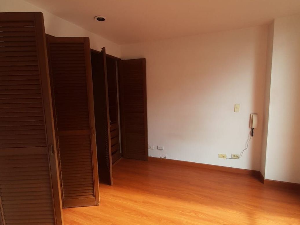 Apartamento de 2 alcobas en arriendo en Bosque Calderón, Bogotá, 67 m² · foto 13 de 15