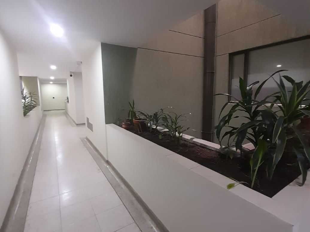 Apartamento de 2 alcobas en arriendo en Bosque Calderón, Bogotá, 67 m² · foto 3 de 15