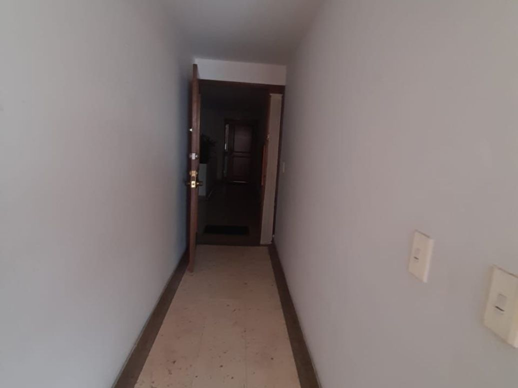 Apartamento de 2 alcobas en arriendo en Bosque Calderón, Bogotá, 67 m² · foto 4 de 15