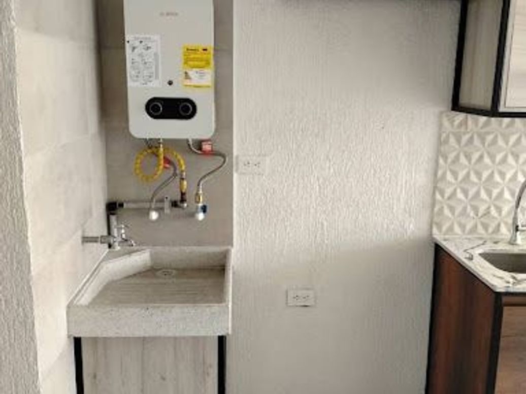 Apartamento de 2 alcobas en arriendo en San Antonio Norte, Bogotá, 31 m² · foto 8 de 8