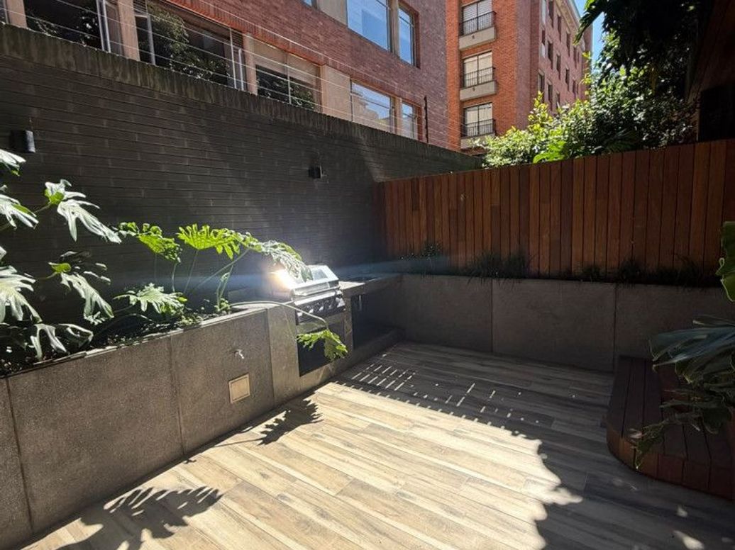 Apartamento de 1 alcoba en venta en Chicó Norte, Bogotá, 52 m² · foto 12 de 20
