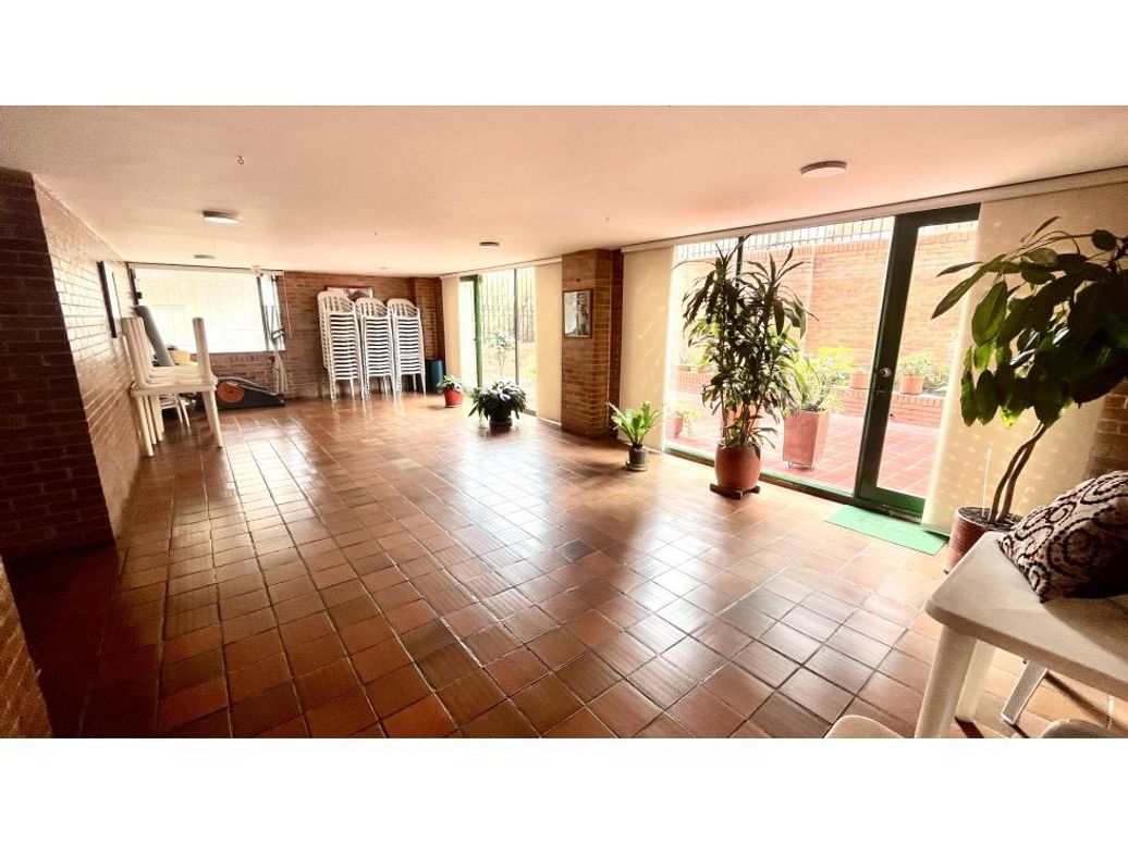 Apartamento de 4 alcobas en venta en Cedritos, Bogotá, 100 m² · foto 18 de 18