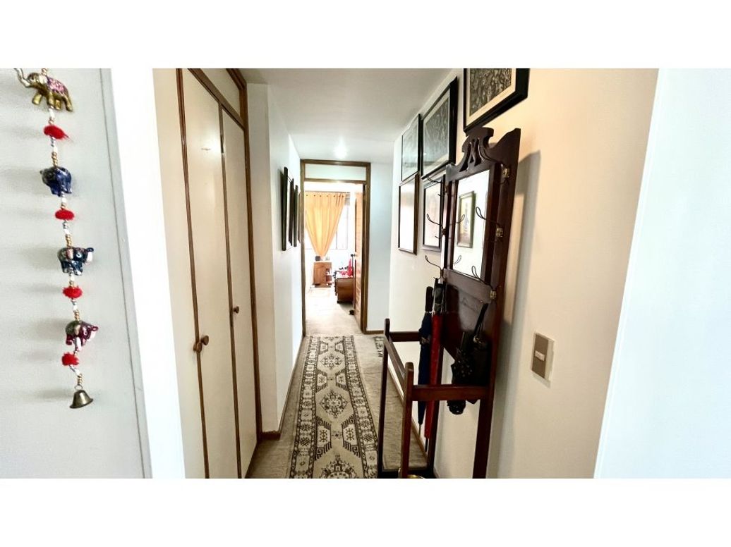 Apartamento de 4 alcobas en venta en Cedritos, Bogotá, 100 m² · foto 4 de 18