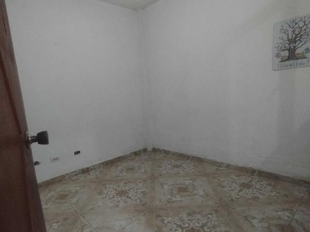 Casa de 7 alcobas en venta en Ciudad Galán, Bogotá, 174 m² · foto 15 de 20