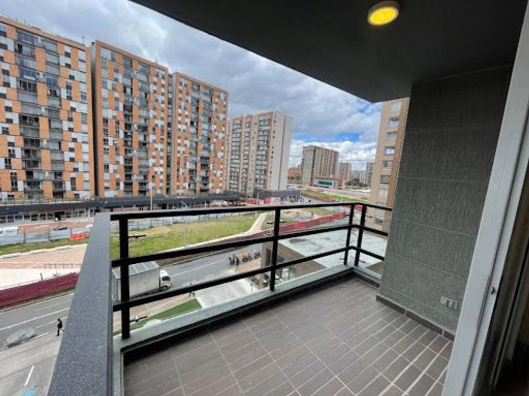 Apartamento de 3 alcobas en venta en La Felicidad, Bogotá, 88 m² · foto 7 de 20
