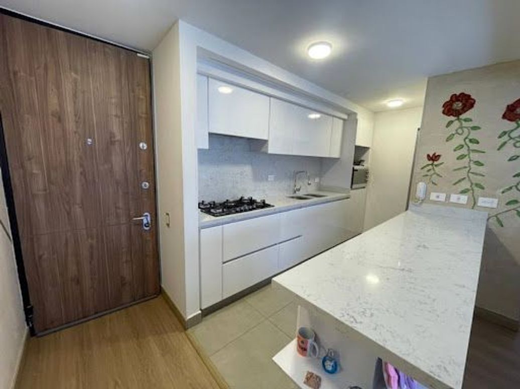 Apartamento de 3 alcobas en venta en La Felicidad, Bogotá, 88 m² · foto 4 de 20