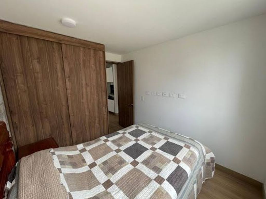 Apartamento de 3 alcobas en venta en La Felicidad, Bogotá, 88 m² · foto 12 de 20