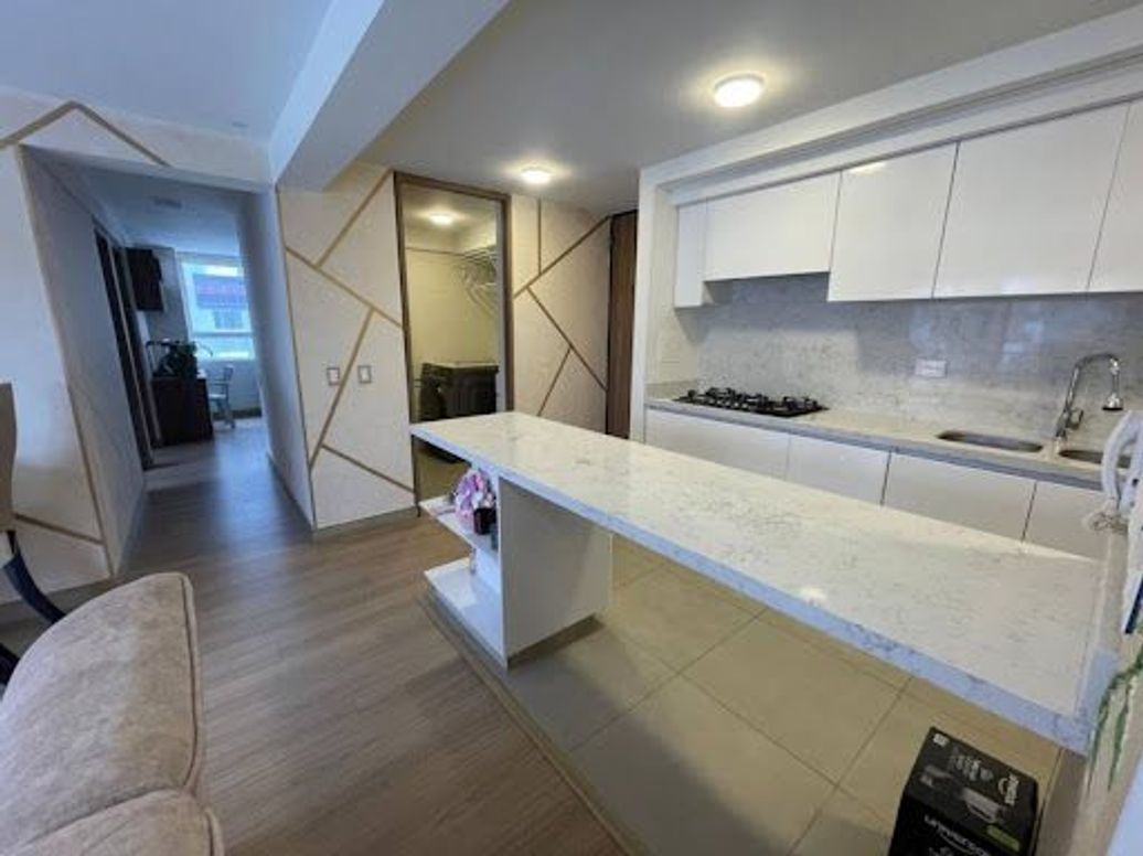 Apartamento de 3 alcobas en venta en La Felicidad, Bogotá, 88 m² · foto 6 de 20