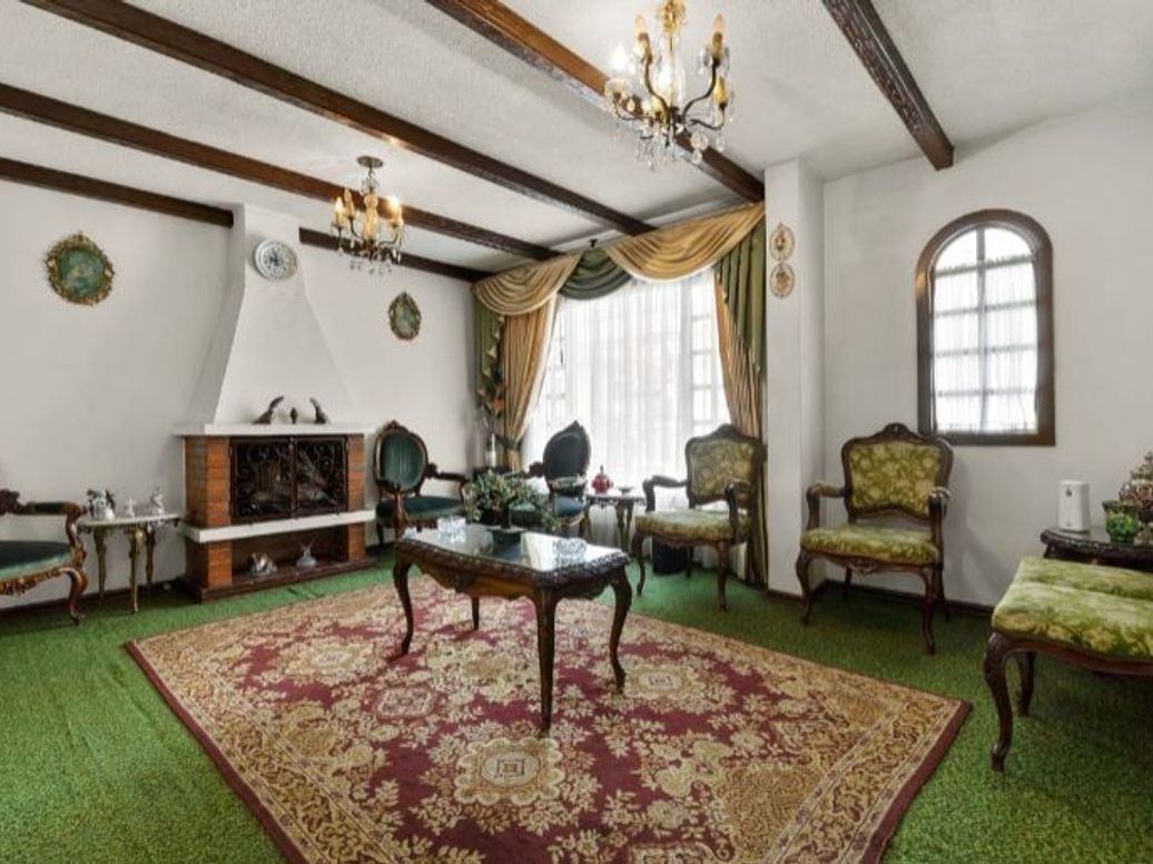 Casa de 5 alcobas en venta en Usaquén, Bogotá, 292 m² · foto 2 de 10
