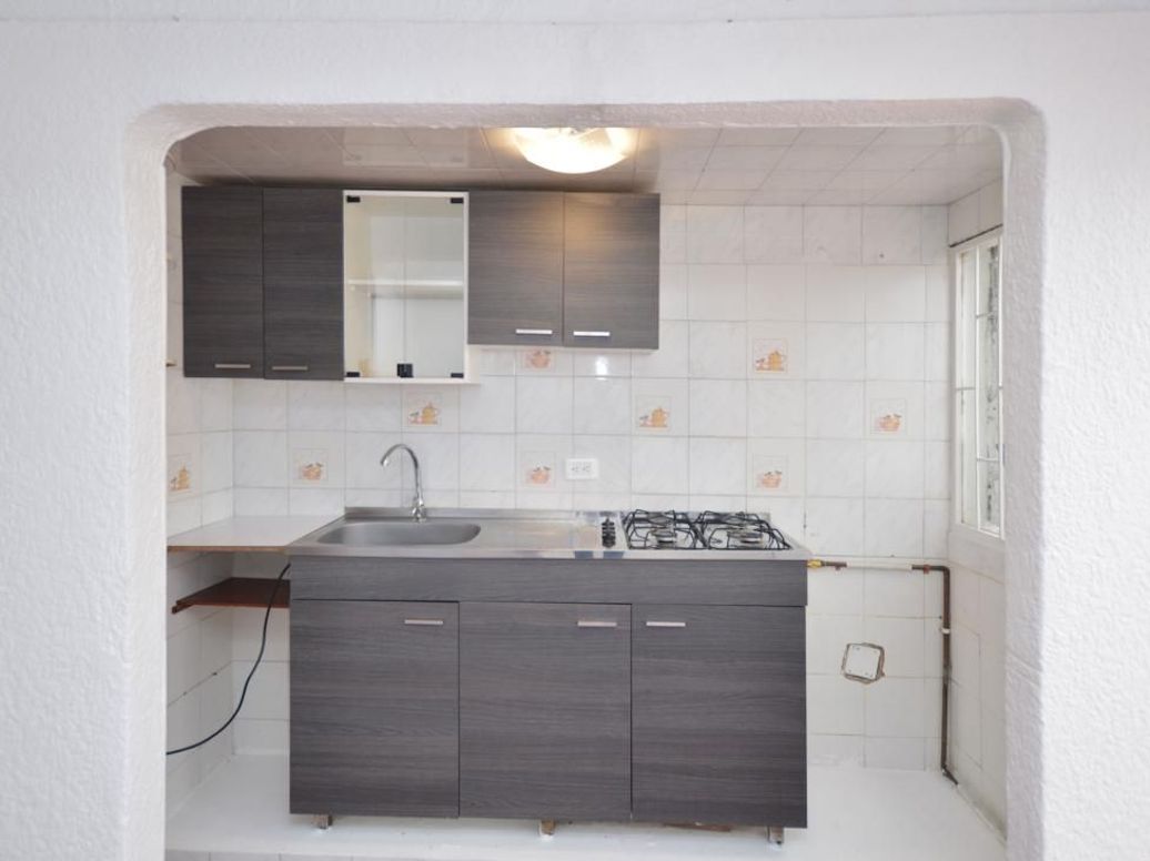 Casa de 2 alcobas en arriendo en Villas De Granada Et. I, Bogotá, 65 m² · foto 4 de 13