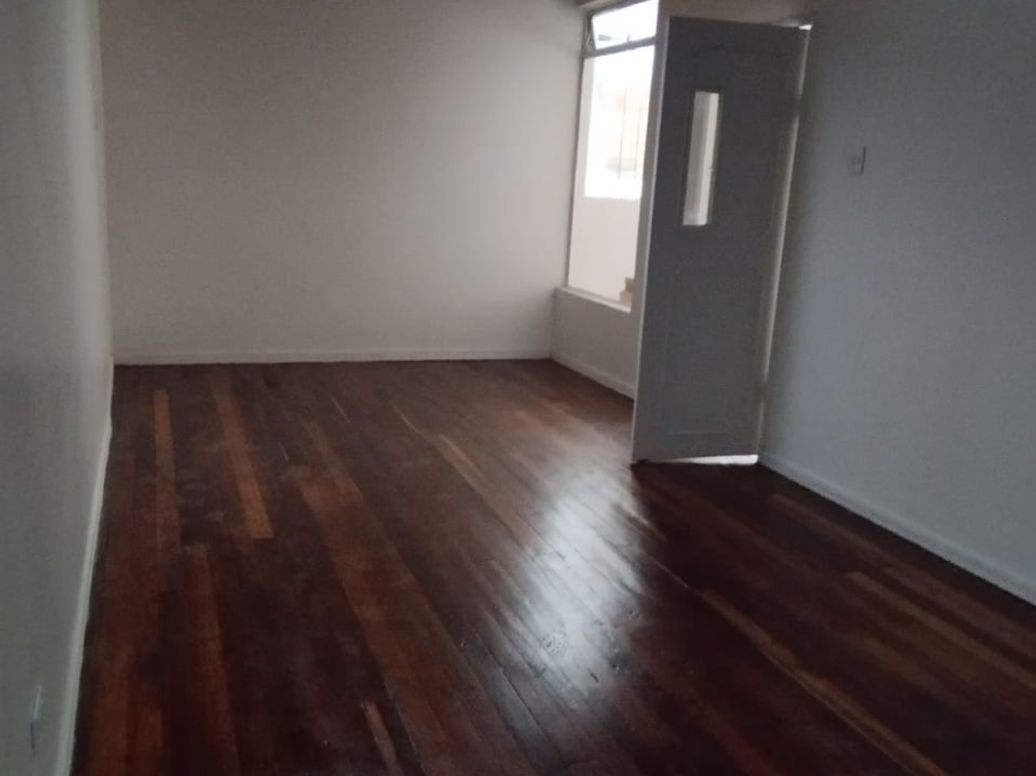 Apartamento de 2 alcobas en arriendo en San Luis, Bogotá, 95 m² · foto 4 de 9