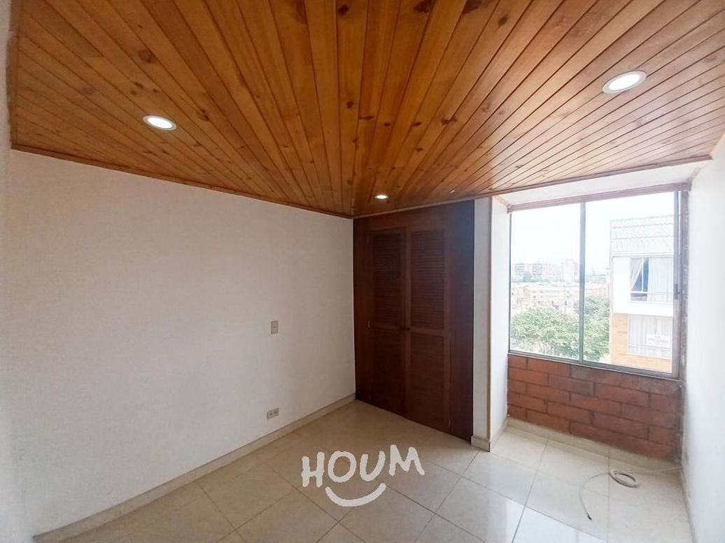 Apartamento de 3 alcobas en venta en Campo Alegre, Bogotá, 65 m² · foto 7 de 15