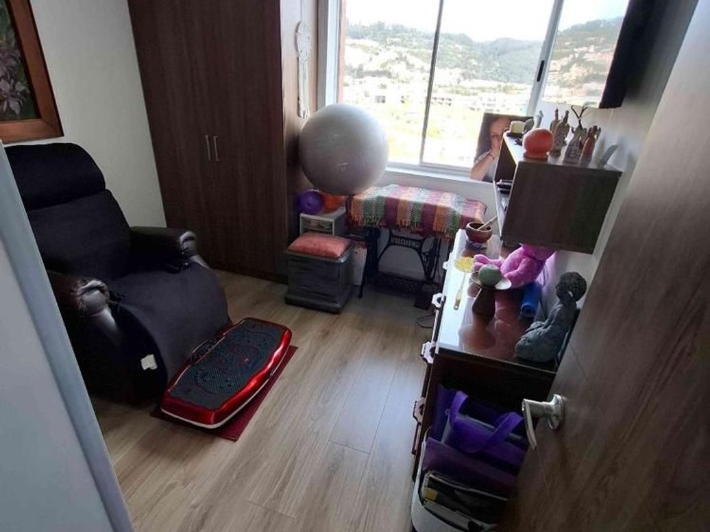 Apartamento de 3 alcobas en venta en San Antonio Nor - Occidental, Bogotá, 95 m² · foto 17 de 20