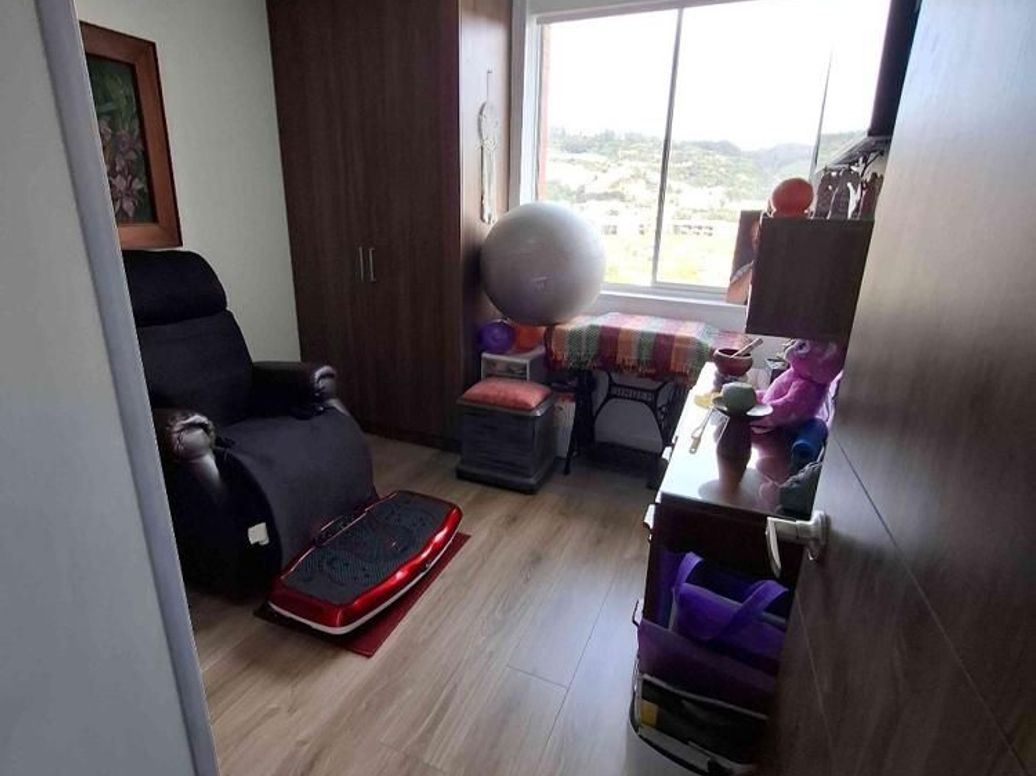 Apartamento de 3 alcobas en venta en San Antonio Nor - Occidental, Bogotá, 95 m² · foto 13 de 20