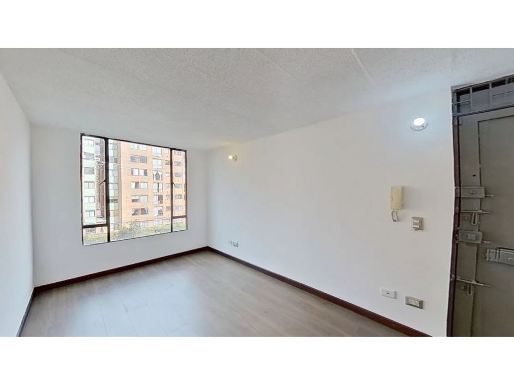 Apartamento de 3 alcobas en venta en Engativá, Bogotá, 48 m² · foto 4 de 10