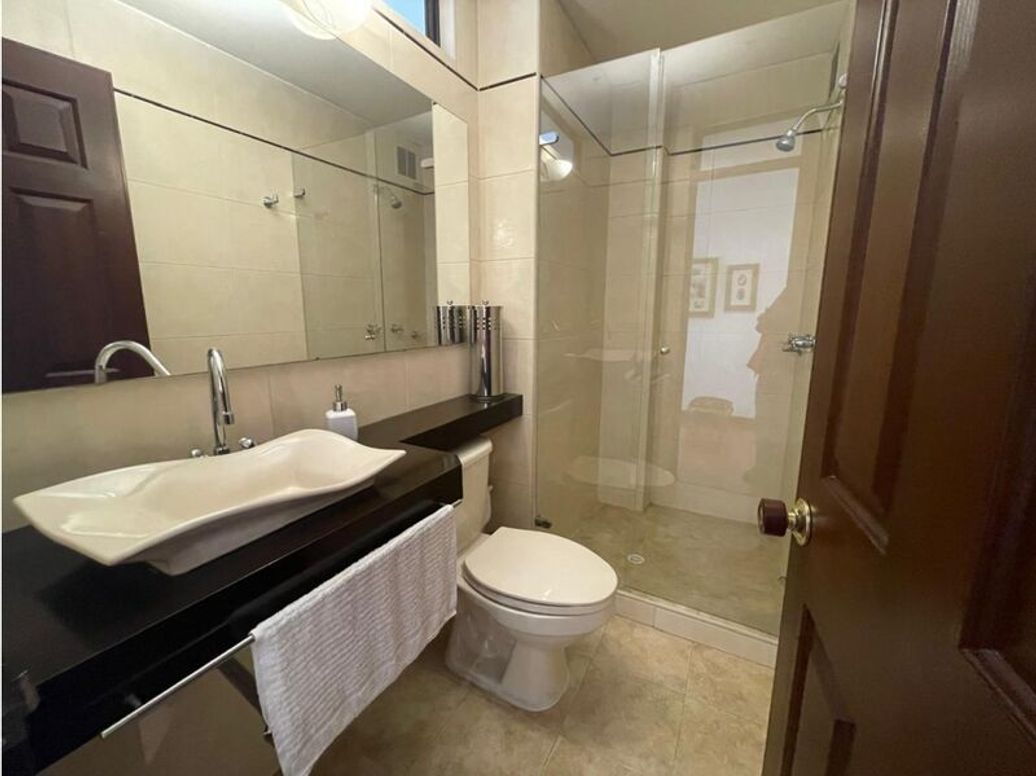 Apartamento de 1 alcoba en arriendo en El Contador, Bogotá, 77 m² · foto 18 de 20