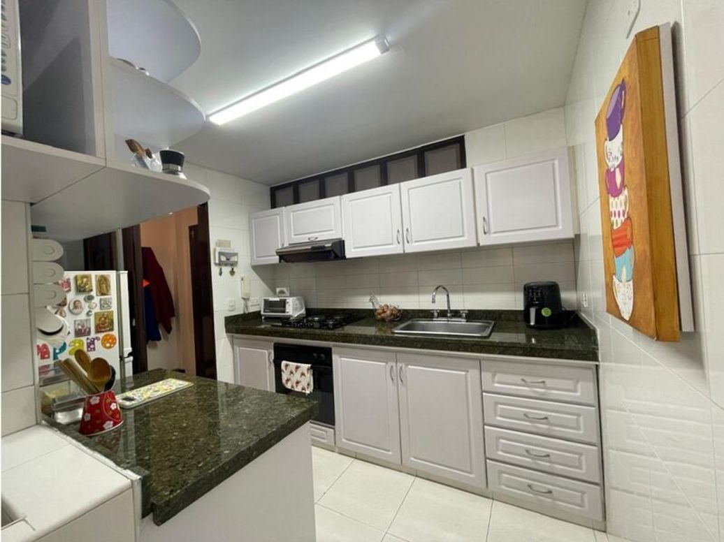 Apartamento de 1 alcoba en arriendo en El Contador, Bogotá, 77 m² · foto 2 de 20