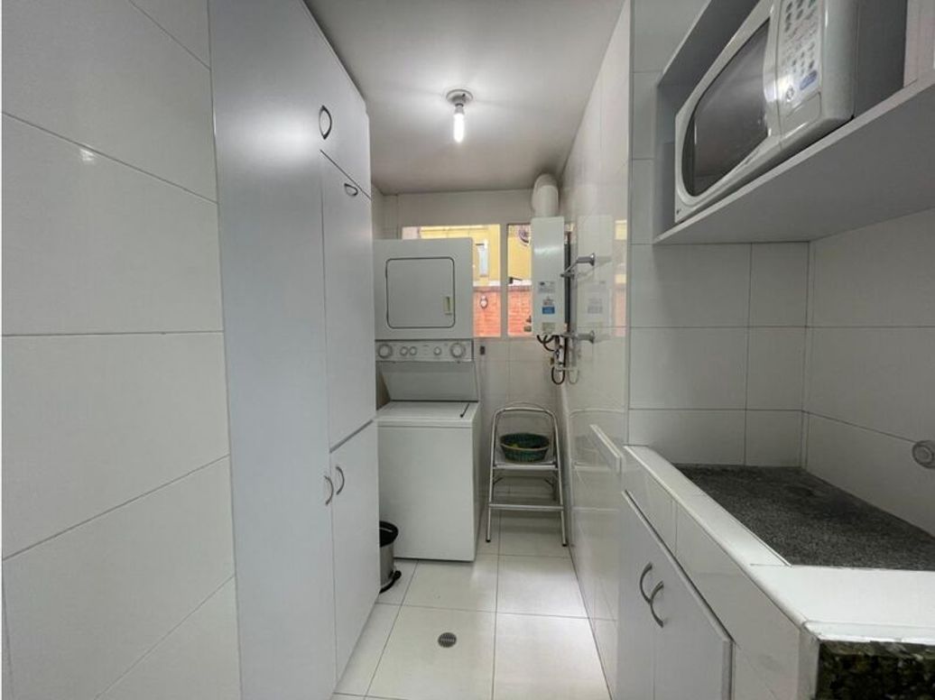 Apartamento de 1 alcoba en arriendo en El Contador, Bogotá, 77 m² · foto 4 de 20