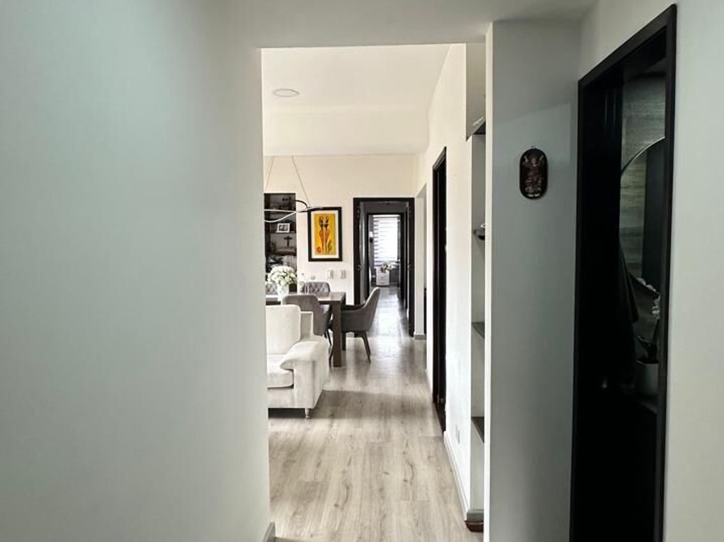 Apartamento de 3 alcobas en venta en Cr. Riberas Del Parana, Bogotá, 96 m² · foto 9 de 20