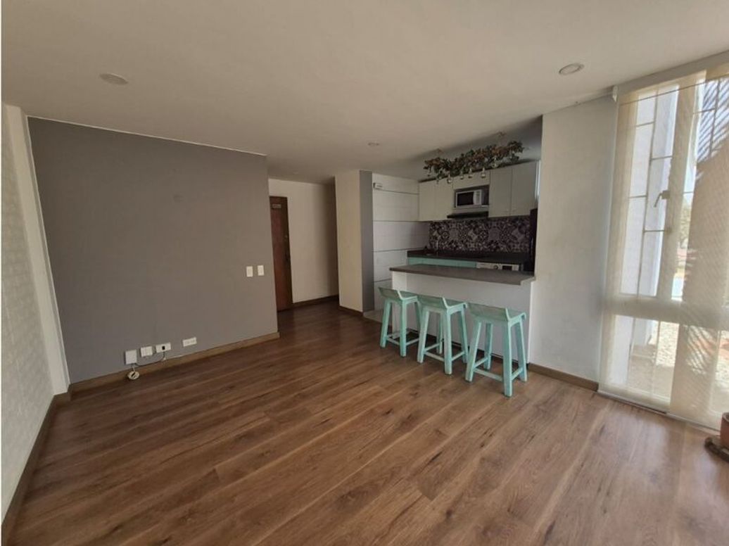 Apartamento de 1 alcoba en venta en Santa Barbara Central, Bogotá, 42 m² · foto 4 de 15