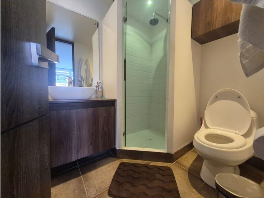 Apartamento de 2 alcobas en venta en Santa Barbara Central, Bogotá, 91 m² · foto 15 de 17