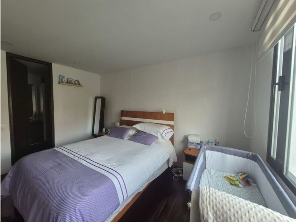 Apartamento de 2 alcobas en venta en Santa Barbara Central, Bogotá, 91 m² · foto 14 de 17