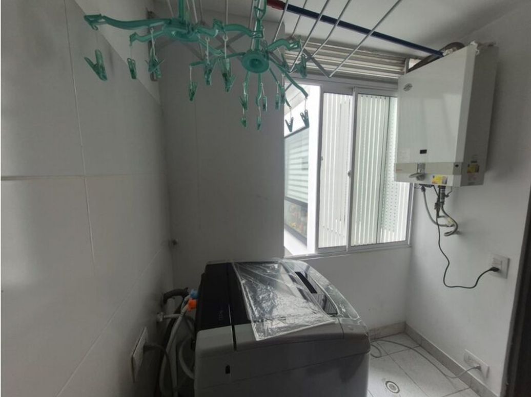Apartamento de 2 alcobas en venta en Santa Barbara Central, Bogotá, 91 m² · foto 17 de 17