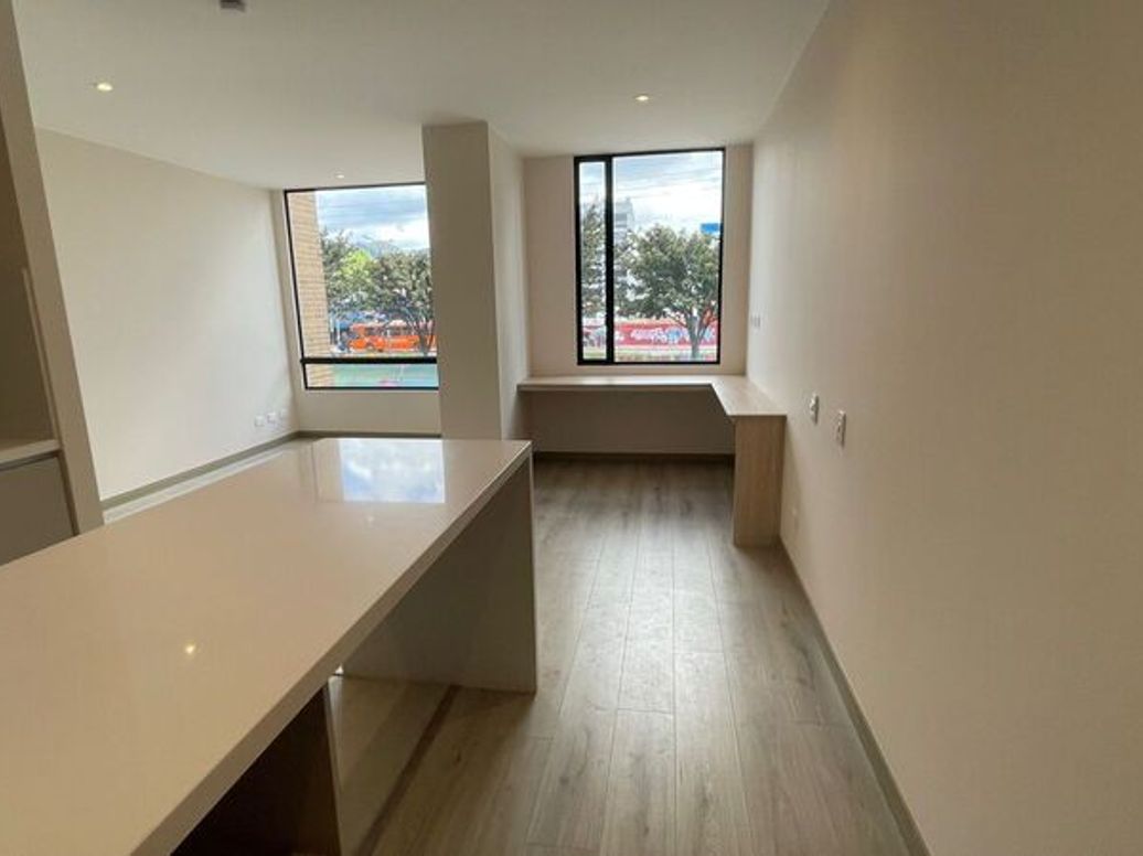 Apartamento de 2 alcobas en venta en Estoril, Bogotá, 58 m² · foto 2 de 15