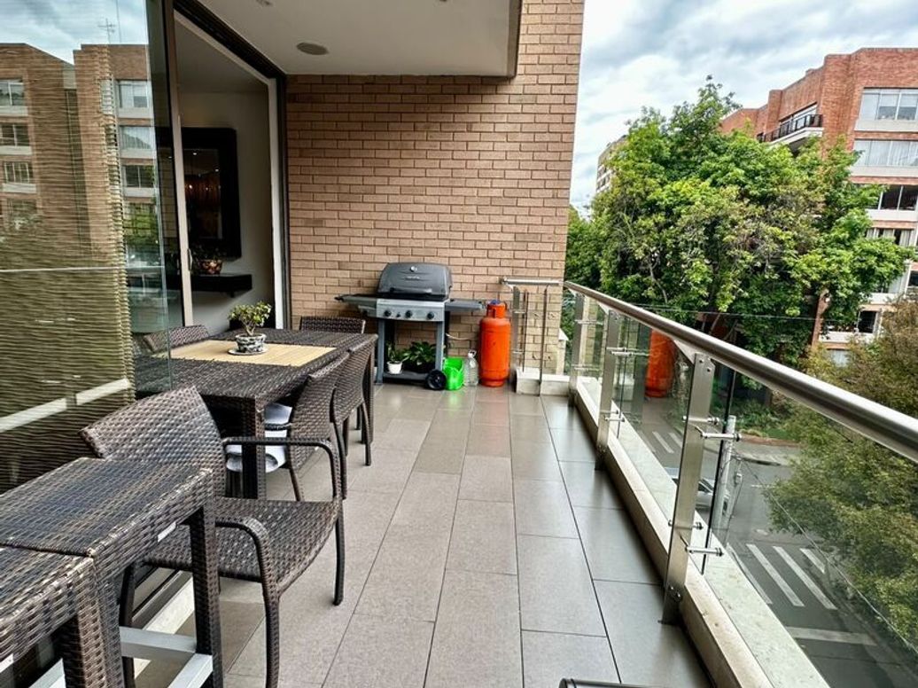 Apartamento de 4 alcobas en venta en Chico, Bogotá, 370 m² · foto 7 de 20
