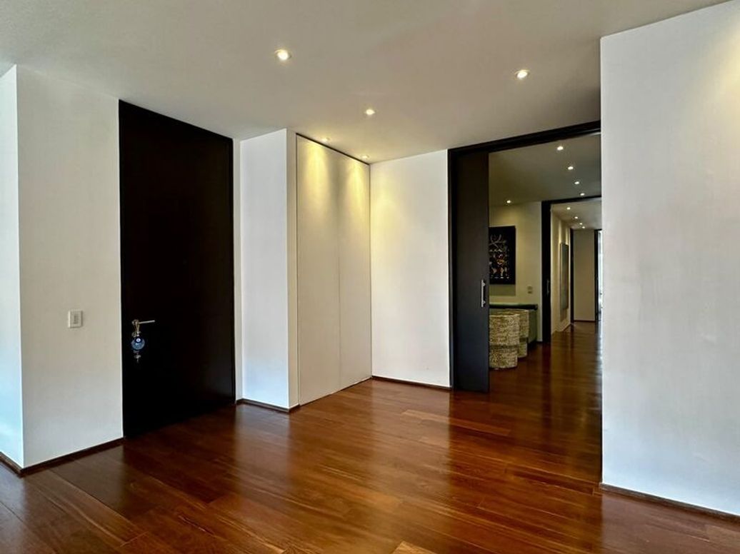 Apartamento de 4 alcobas en venta en Chico, Bogotá, 370 m² · foto 14 de 20