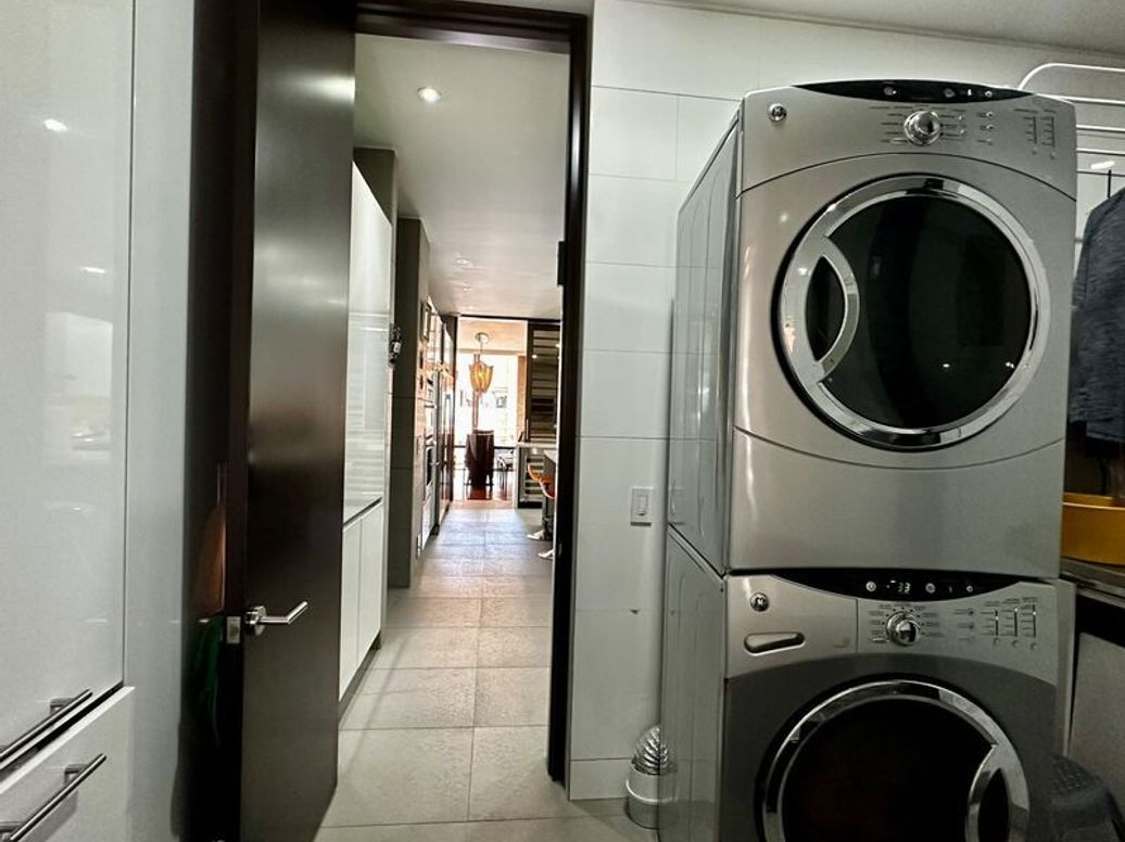 Apartamento de 4 alcobas en venta en Chico, Bogotá, 370 m² · foto 15 de 20