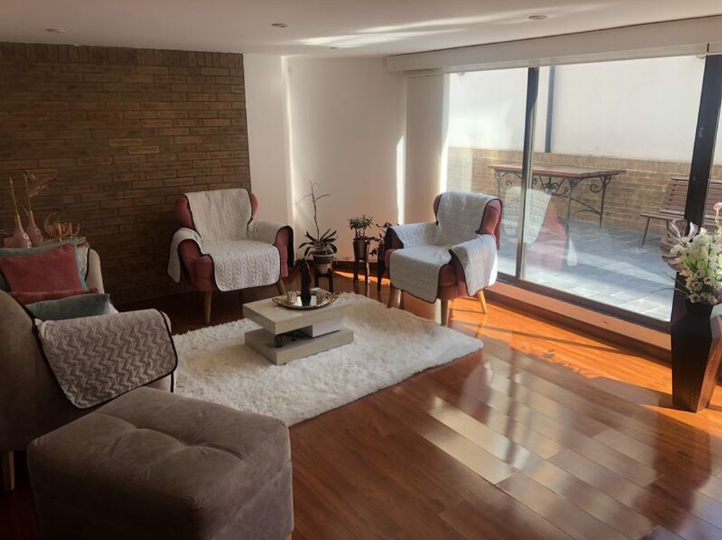 Apartamento de 3 alcobas en venta en Rincon Del Chicó, Bogotá, 179 m² · foto 9 de 20