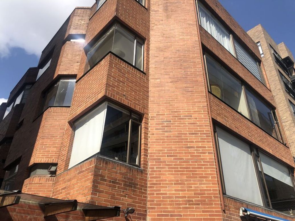Apartamento de 3 alcobas en venta en Rincon Del Chicó, Bogotá, 179 m² · foto 6 de 20