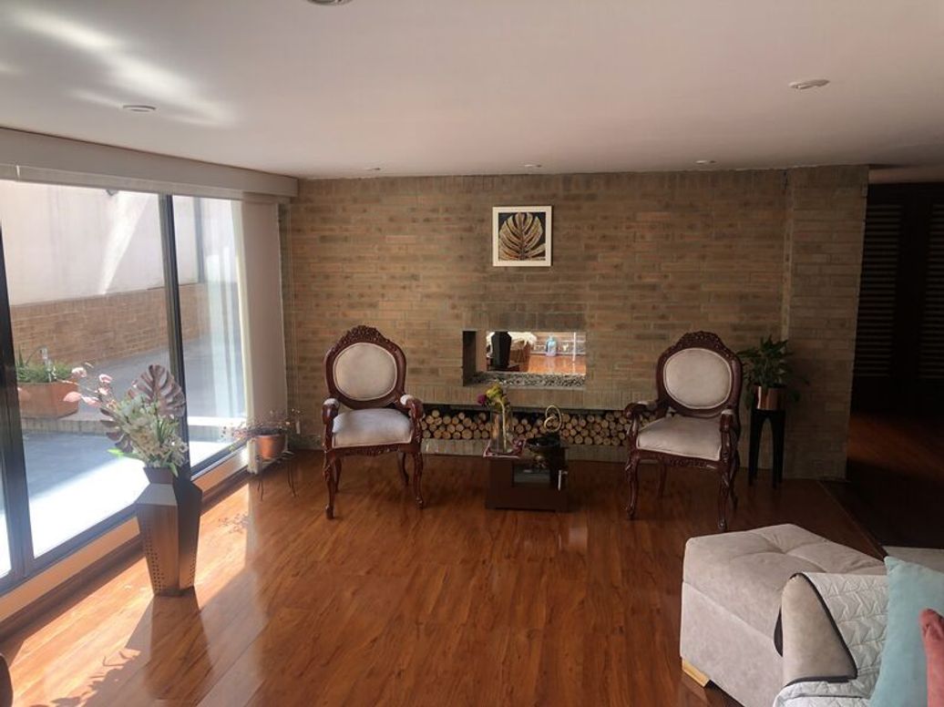 Apartamento de 3 alcobas en venta en Rincon Del Chicó, Bogotá, 179 m² · foto 8 de 20