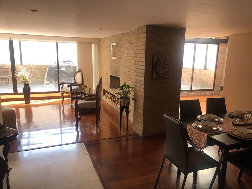 Apartamento de 3 alcobas en venta en Rincon Del Chicó, Bogotá, 179 m² · foto 13 de 20