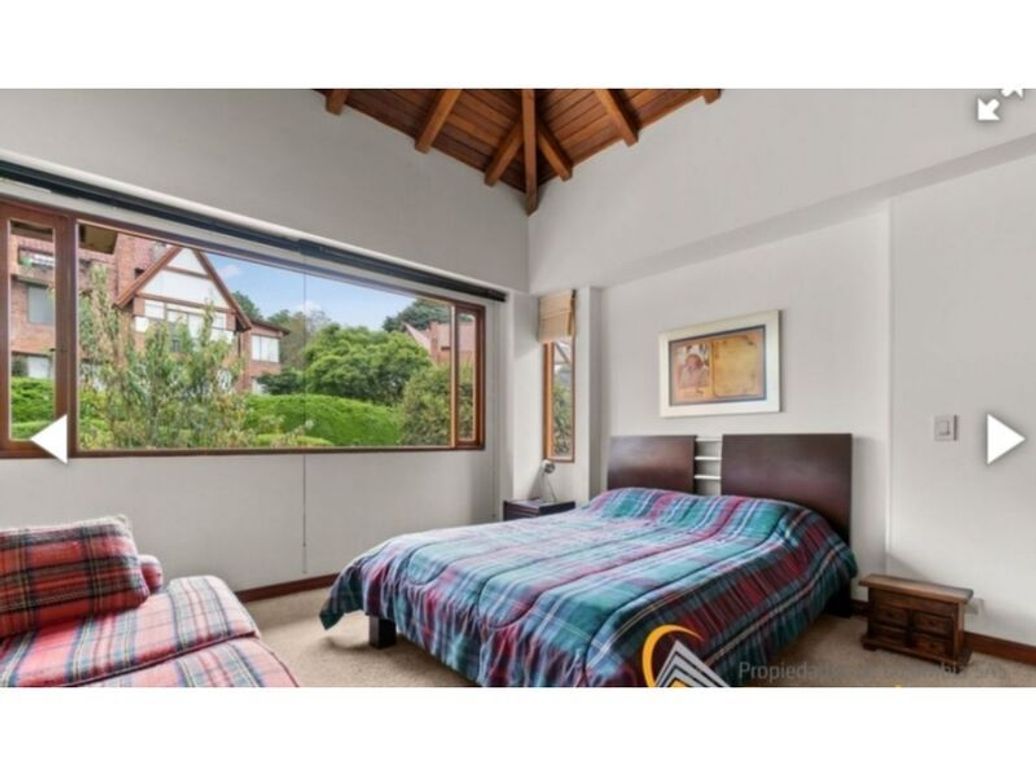 Casa de 4 alcobas en venta en Suba, Bogotá, 295 m² · foto 10 de 16
