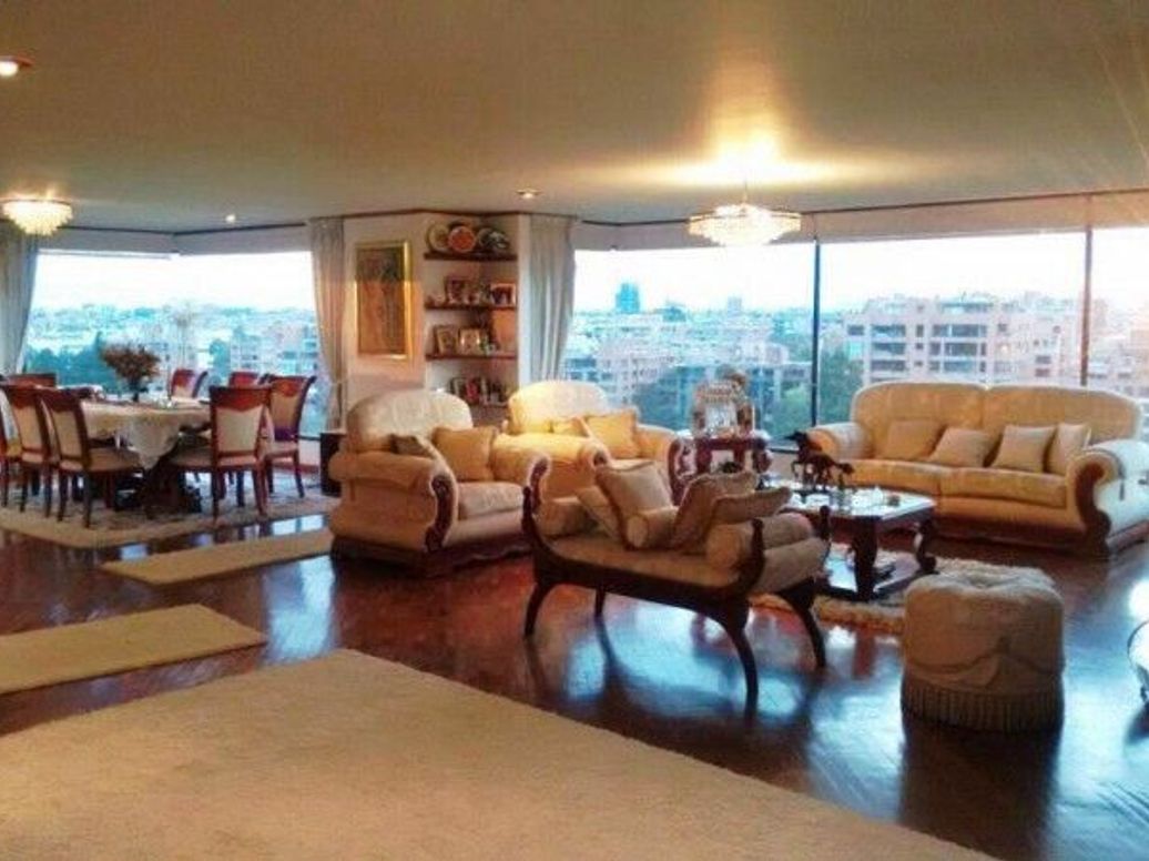 Apartamento de 4 alcobas en venta en Country Club, Bogotá, 380 m² · foto 3 de 20