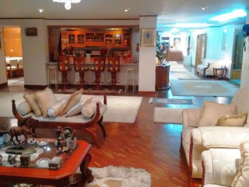 Apartamento de 4 alcobas en venta en Country Club, Bogotá, 380 m² · foto 9 de 20