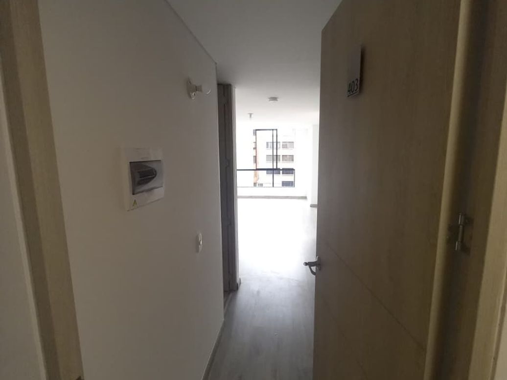 Apartaestudio en arriendo en Emaus, Bogotá, 28 m² · foto 3 de 20