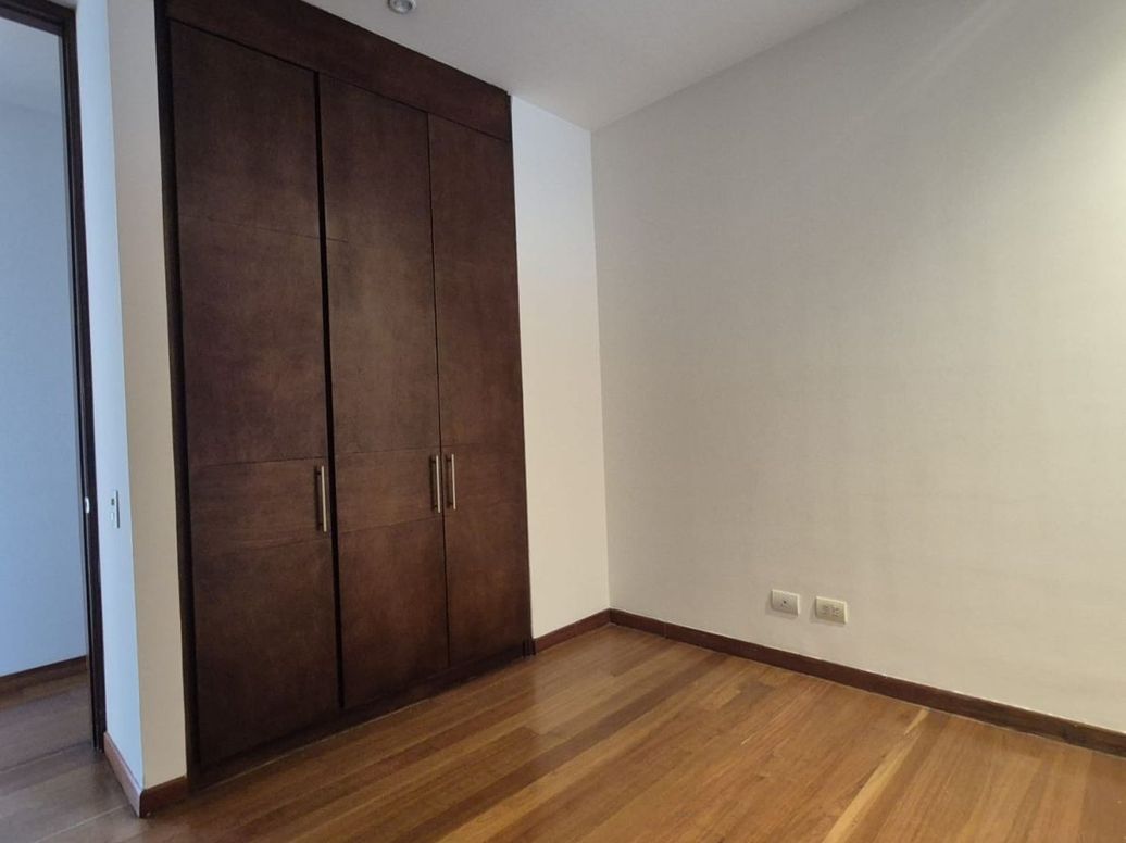 Apartamento de 2 alcobas en arriendo en Santa Bibiana, Bogotá, 100 m² · foto 8 de 13